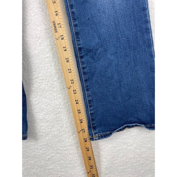 Old Navy Kicker Bootcut Jeans Women’s Size 6 Long Blue Mid Rise Medium Wash - Picture 3 of 7